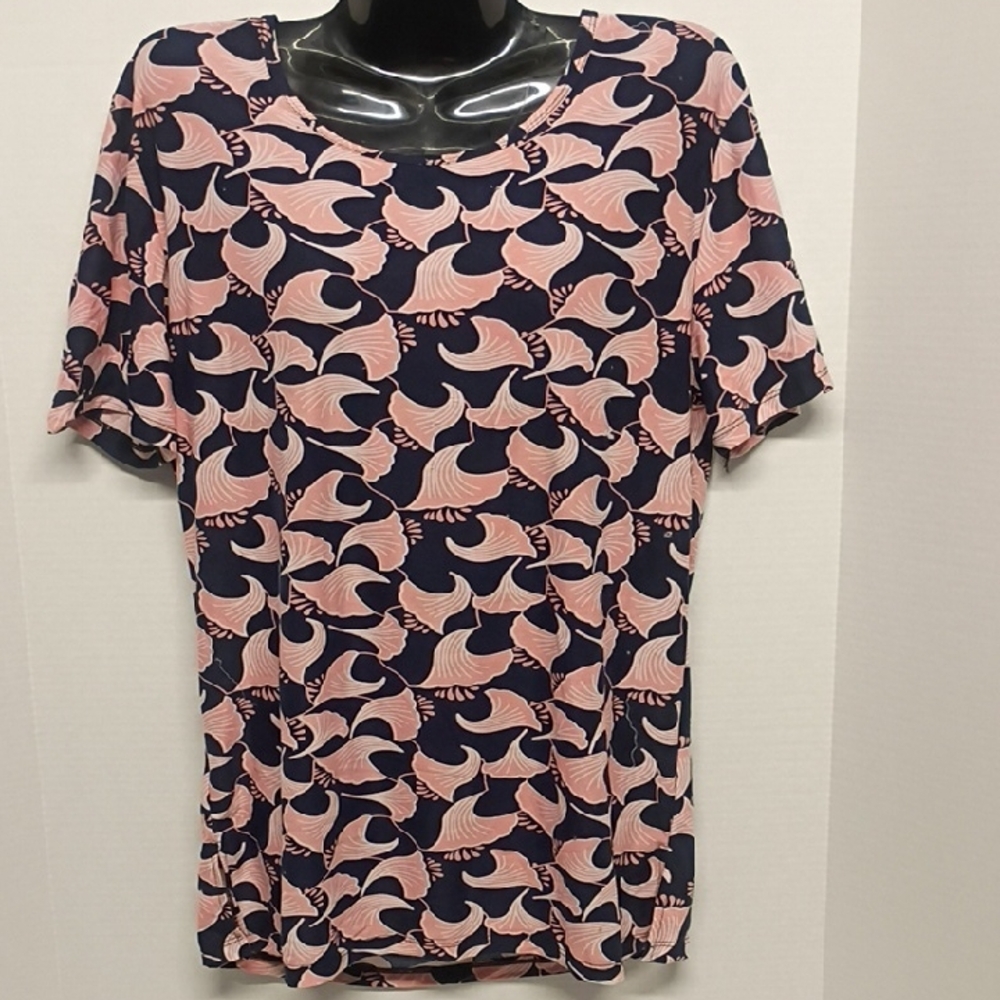 Elegant Women's Short Sleeve Top in Pink and Blue